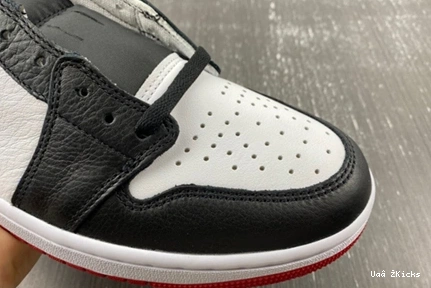 Cozy 9700 OG Low CZ0790- 88 Black Toe  1 Jordan Retro 0725
